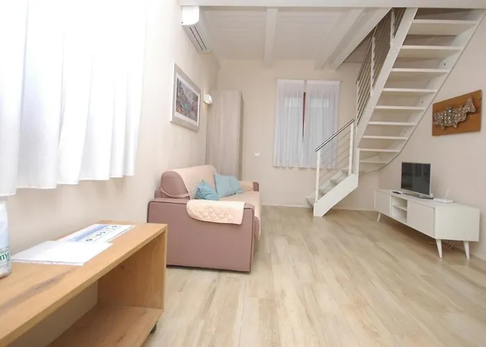 Апартаменты Marinazzurra - Goelba